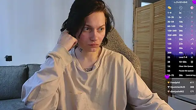 esajukyy online show from 03/31/26, 10:15