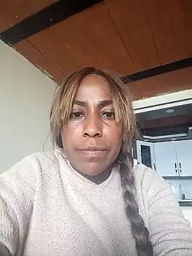 KamariaFyre online show from 01/14/26, 06:13