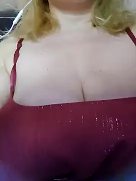 andreasara38 online show from 03/15/25, 08:21
