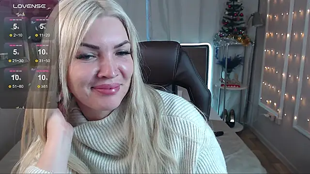 Snapshot of lissa_voxx chatting on 01/05/25, 10:10 lissa voxx online show from 01/05/25, 10:10