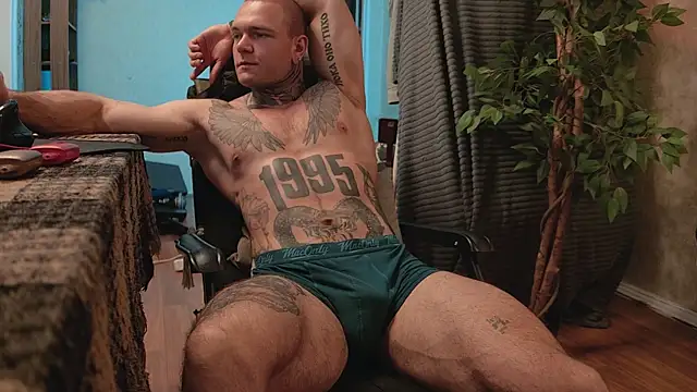 Snapshot of bulatov_xx chatting on 09/22/25, 11:29 bulatov xx online show from 09/22/25, 11:29