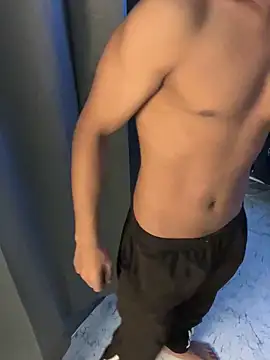 nick  yy online show from 09/19/25, 10:27