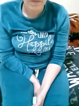 ShadiaStar online show from 02/14/25, 11:42