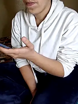 ShadiaStar online show from 02/08/26, 08:01