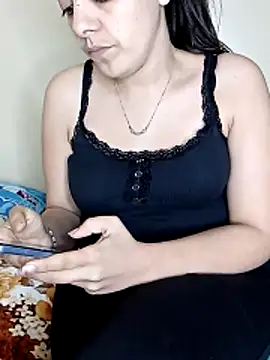 Snapshot of ShadiaStar chatting on 03/11/26, 07:09 ShadiaStar online show from 03/11/26, 07:09