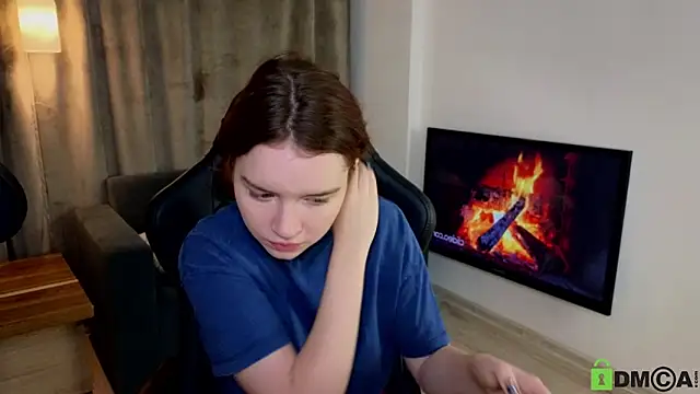 Snapshot of Sonya_Glen chatting on 01/25/25, 09:46 Sonya Glen online show from 01/25/25, 09:46