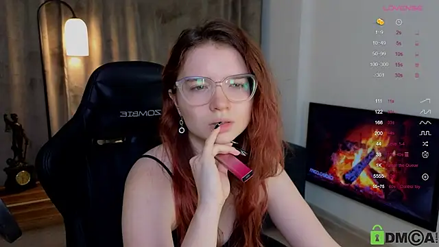 Snapshot of Sonya_Glen chatting on 01/29/25, 02:30 Sonya Glen online show from 01/29/25, 02:30