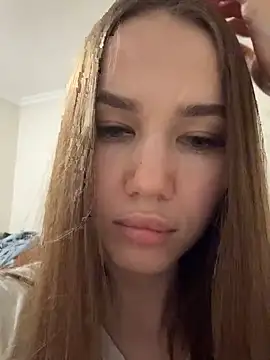 Snapshot of sixsixx chatting on 01/04/25, 08:05 sixsixx online show from 01/04/25, 08:05