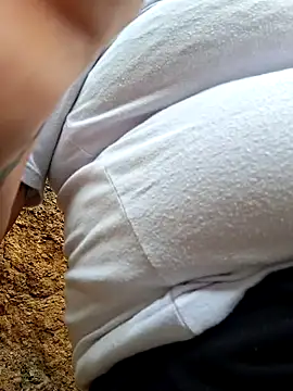 chubby sexy big tits online show from 03/21/25, 07:46