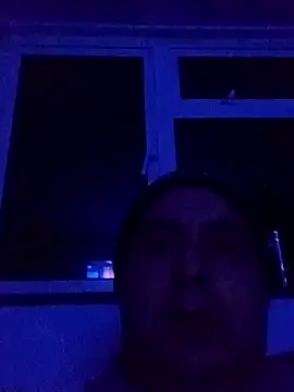 houy111111 online show from 11/26/25, 07:04