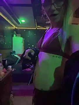 Stonermama666420 online show from 04/25/26, 01:30