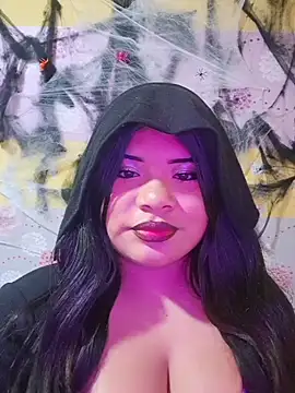 CANELA 9911 online show from 10/23/25, 12:43