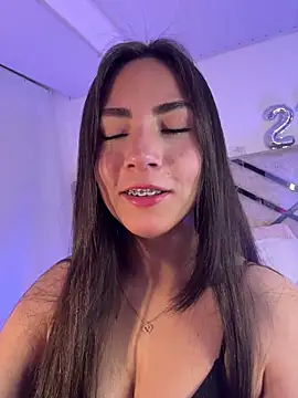 Melody 04 online show from 11/27/25, 02:46