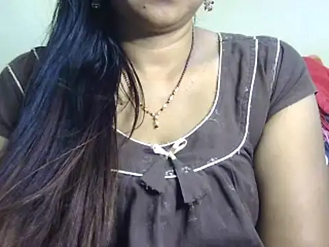 Snapshot of Suhana-sapna chatting on 01/29/25, 02:42 Suhana-sapna online show from 01/29/25, 02:42