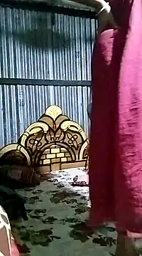 Snapshot of ascuple chatting on 12/15/24, 03:20 ascuple online show from 12/15/24, 03:20