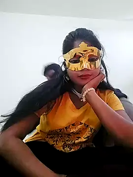 Snapshot of ascuple chatting on 01/09/25, 06:36 ascuple online show from 01/09/25, 06:36