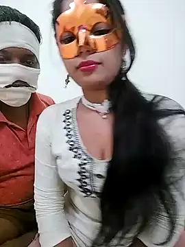 Snapshot of ascuple chatting on 02/02/25, 06:42 ascuple online show from 02/02/25, 06:42