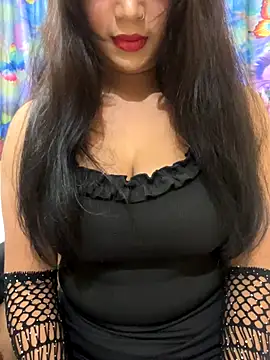 Snapshot of ascuple chatting on 10/16/25, 05:03 ascuple online show from 10/16/25, 05:03