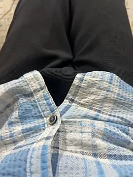 mahiking online show from 01/21/25, 03:43