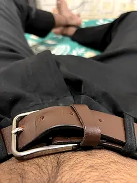 mahiking online show from 10/28/25, 05:48