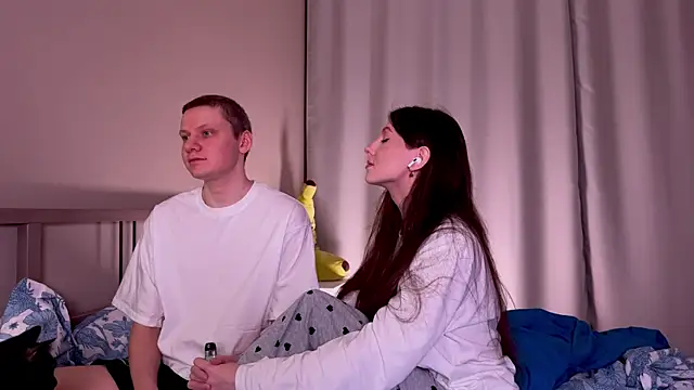 Snapshot of eternal_dream_ chatting on 01/27/25, 02:46 eternal dream  online show from 01/27/25, 02:46