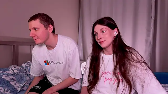 Snapshot of eternal_dream_ chatting on 02/08/25, 01:43 eternal dream  online show from 02/08/25, 01:43