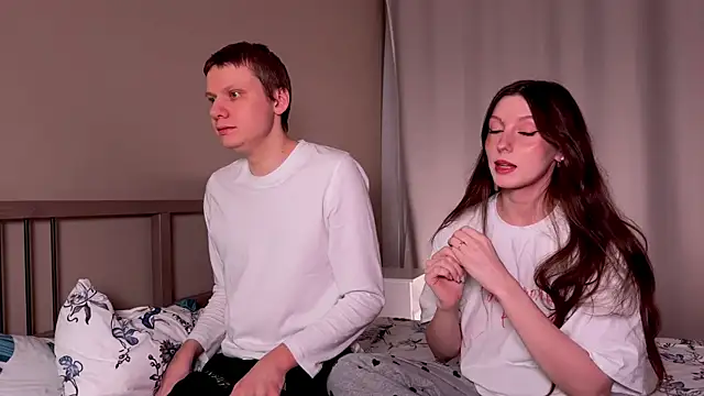 Snapshot of eternal_dream_ chatting on 03/13/25, 06:45 eternal dream  online show from 03/13/25, 06:45