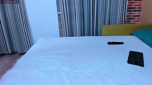 Venera66615 online show from 04/18/26, 07:58