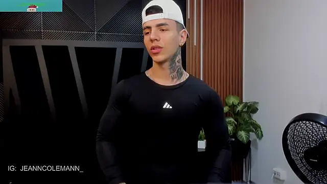 Flynn Riider online show from 12/04/25, 03:21