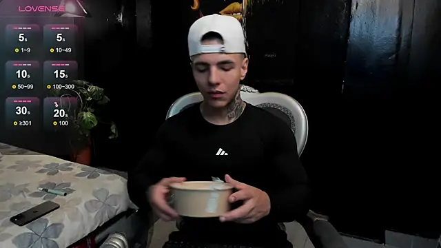 Flynn Riider online show from 04/22/26, 05:25