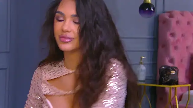 Snapshot of Nicole_Diva chatting on 01/27/25, 10:06 Nicole Diva online show from 01/27/25, 10:06