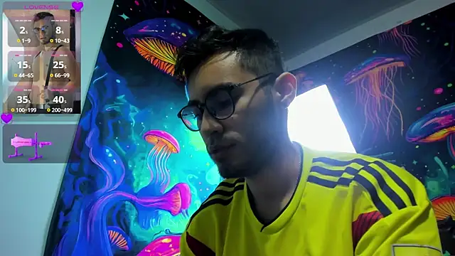 alexdesire online show from 06/18/26, 10:52