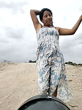 Danna-linyi online show from 03/23/26, 08:02