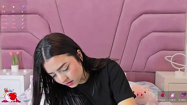 Snapshot of zoewillian chatting on 02/21/25, 02:27 zoewillian online show from 02/21/25, 02:27