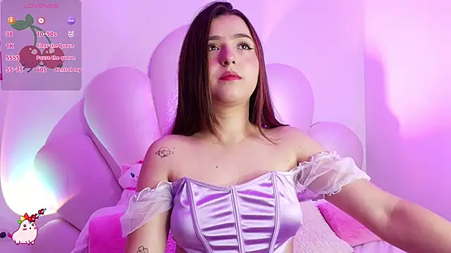 Snapshot of zoewillian chatting on 10/30/25, 02:24 zoewillian online show from 10/30/25, 02:24