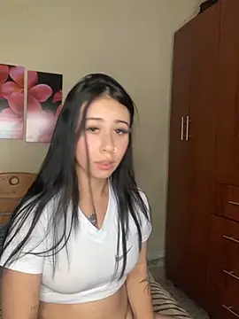 Zoee t online show from 01/21/25, 10:08