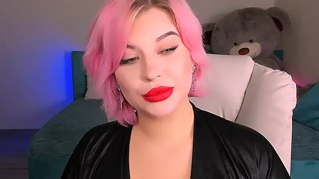 Snapshot of evaharve chatting on 12/16/24, 04:02 evaharve online show from 12/16/24, 04:02