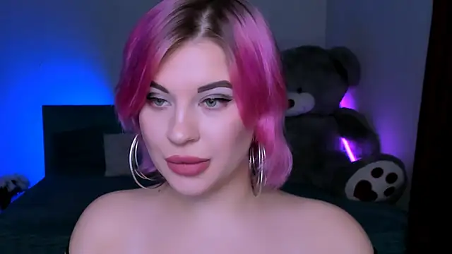 Snapshot of evaharve chatting on 01/03/25, 09:36 evaharve online show from 01/03/25, 09:36