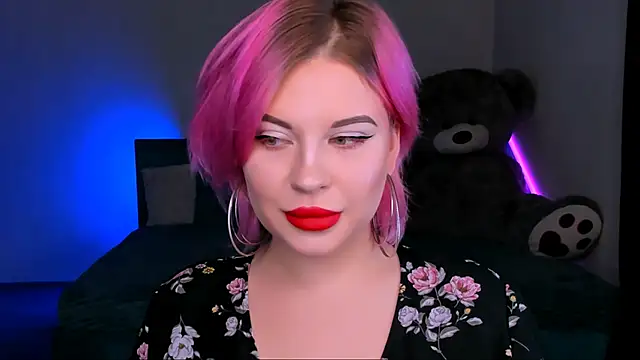 Snapshot of evaharve chatting on 01/06/25, 11:09 evaharve online show from 01/06/25, 11:09