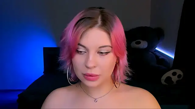 Snapshot of evaharve chatting on 01/11/25, 09:46 evaharve online show from 01/11/25, 09:46