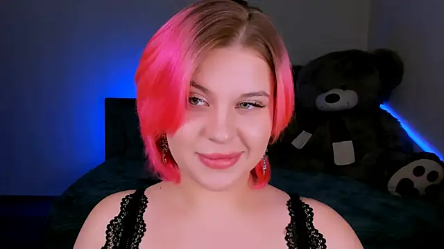 Snapshot of evaharve chatting on 02/21/25, 04:29 evaharve online show from 02/21/25, 04:29