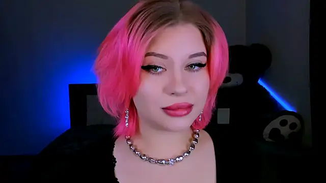 Snapshot of evaharve chatting on 02/22/25, 04:51 evaharve online show from 02/22/25, 04:51