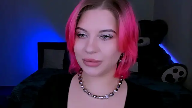 Snapshot of evaharve chatting on 02/25/25, 06:09 evaharve online show from 02/25/25, 06:09