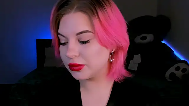 Snapshot of evaharve chatting on 03/01/25, 04:26 evaharve online show from 03/01/25, 04:26