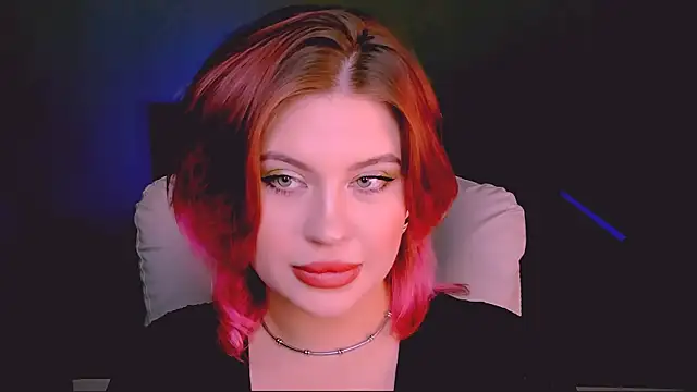 Snapshot of evaharve chatting on 09/09/25, 10:20 evaharve online show from 09/09/25, 10:20