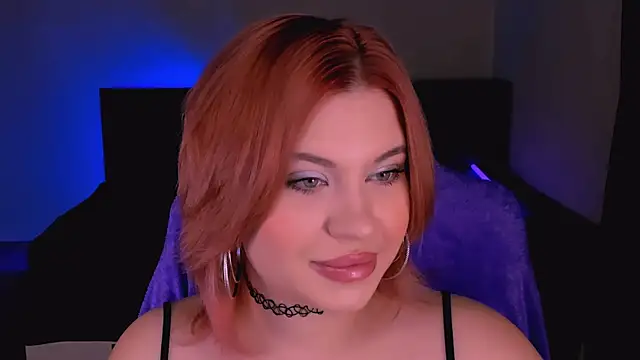 Snapshot of evaharve chatting on 10/04/25, 05:49 evaharve online show from 10/04/25, 05:49