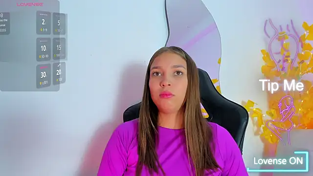 HaleyAmaya online show from 10/15/25, 07:14