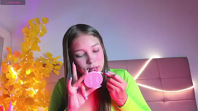 HaleyAmaya online show from 05/12/26, 12:52
