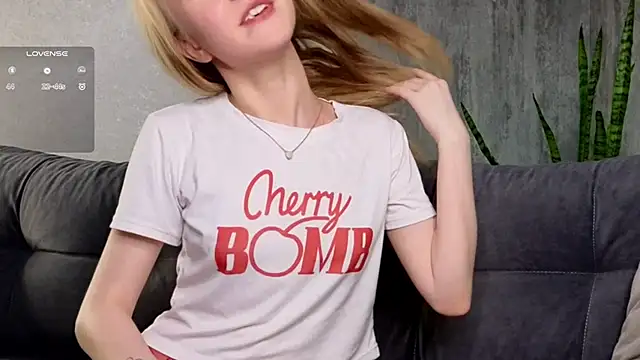 WiloneEsse online show from 01/26/25, 01:31