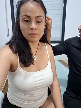 Snapshot of sweet_aphrodite69 chatting on 11/07/25, 12:21 sweet aphrodite69 online show from 11/07/25, 12:21